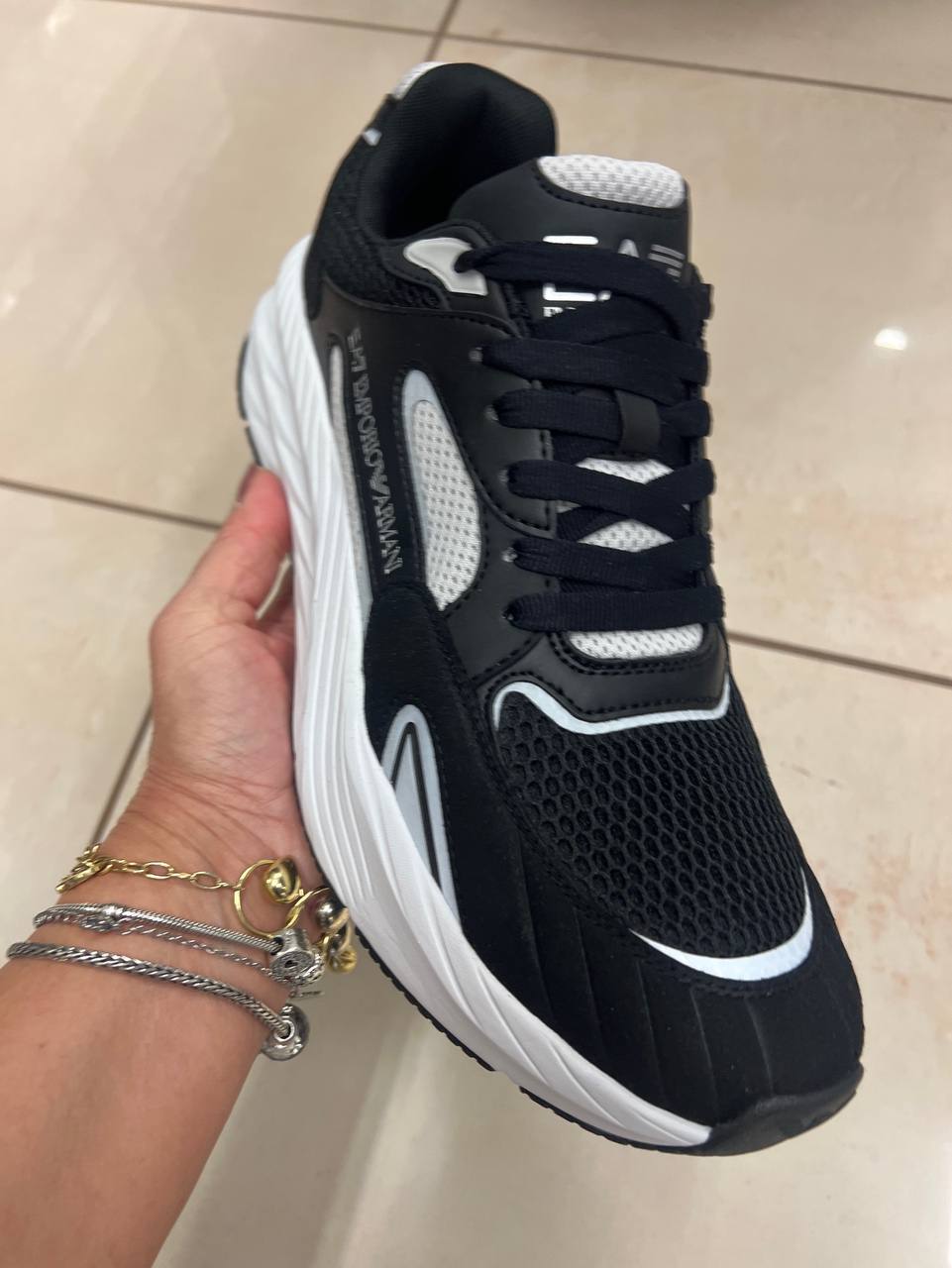 Фото Outlet