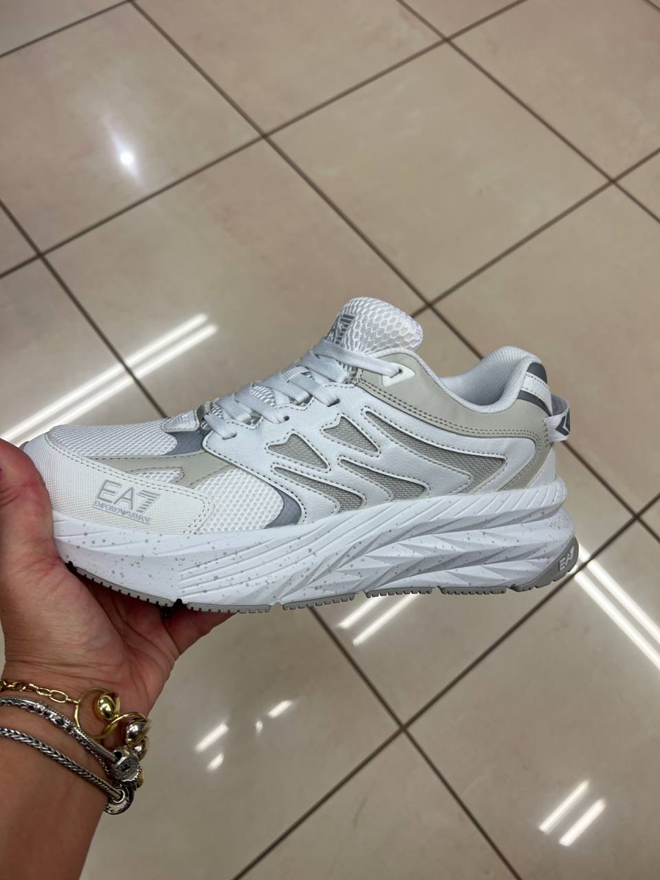 Фото Outlet