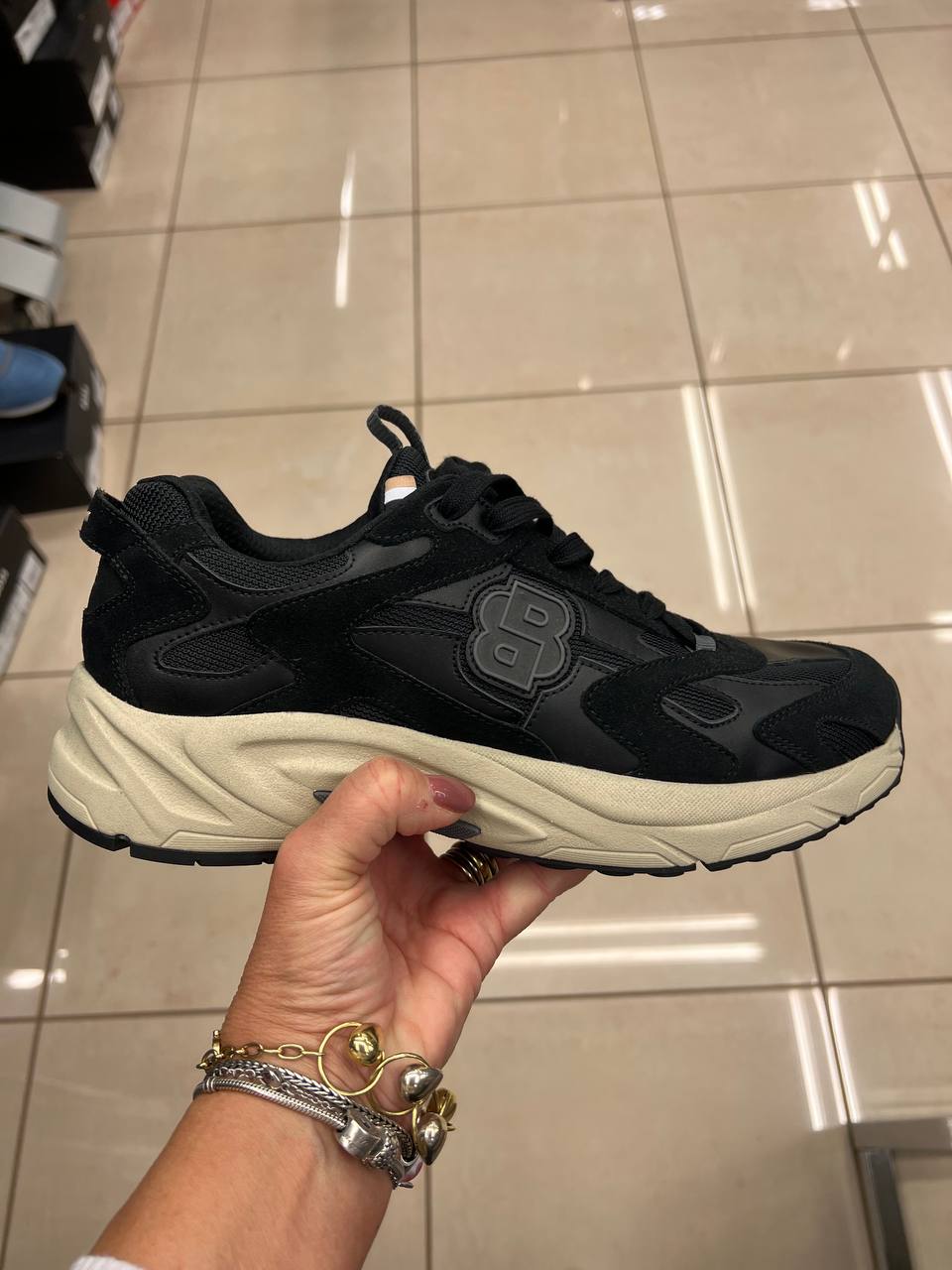 Фото Outlet