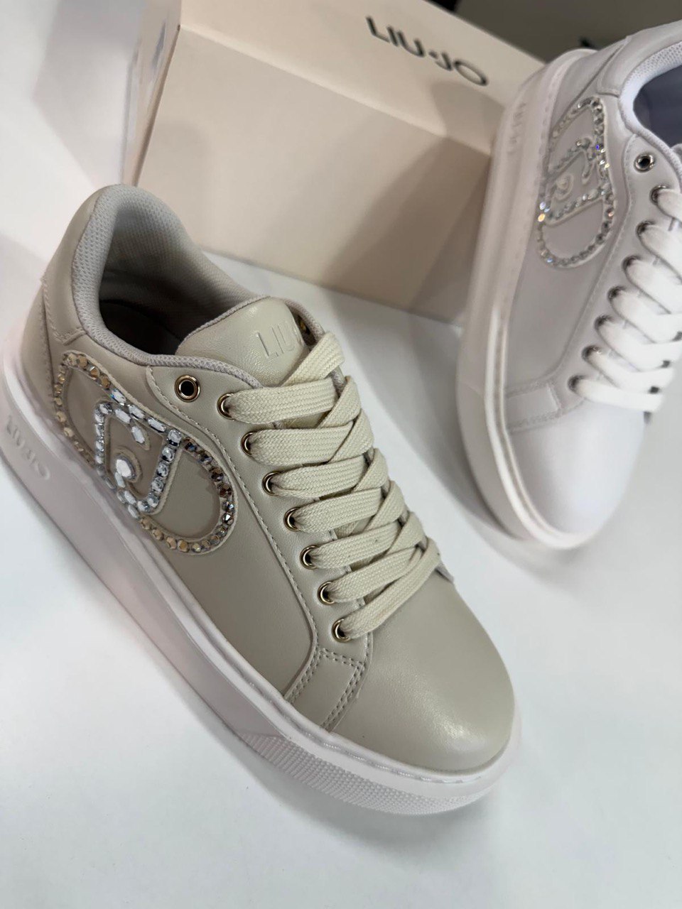 Фото Outlet