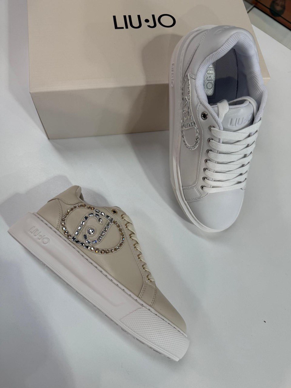 Фото Outlet