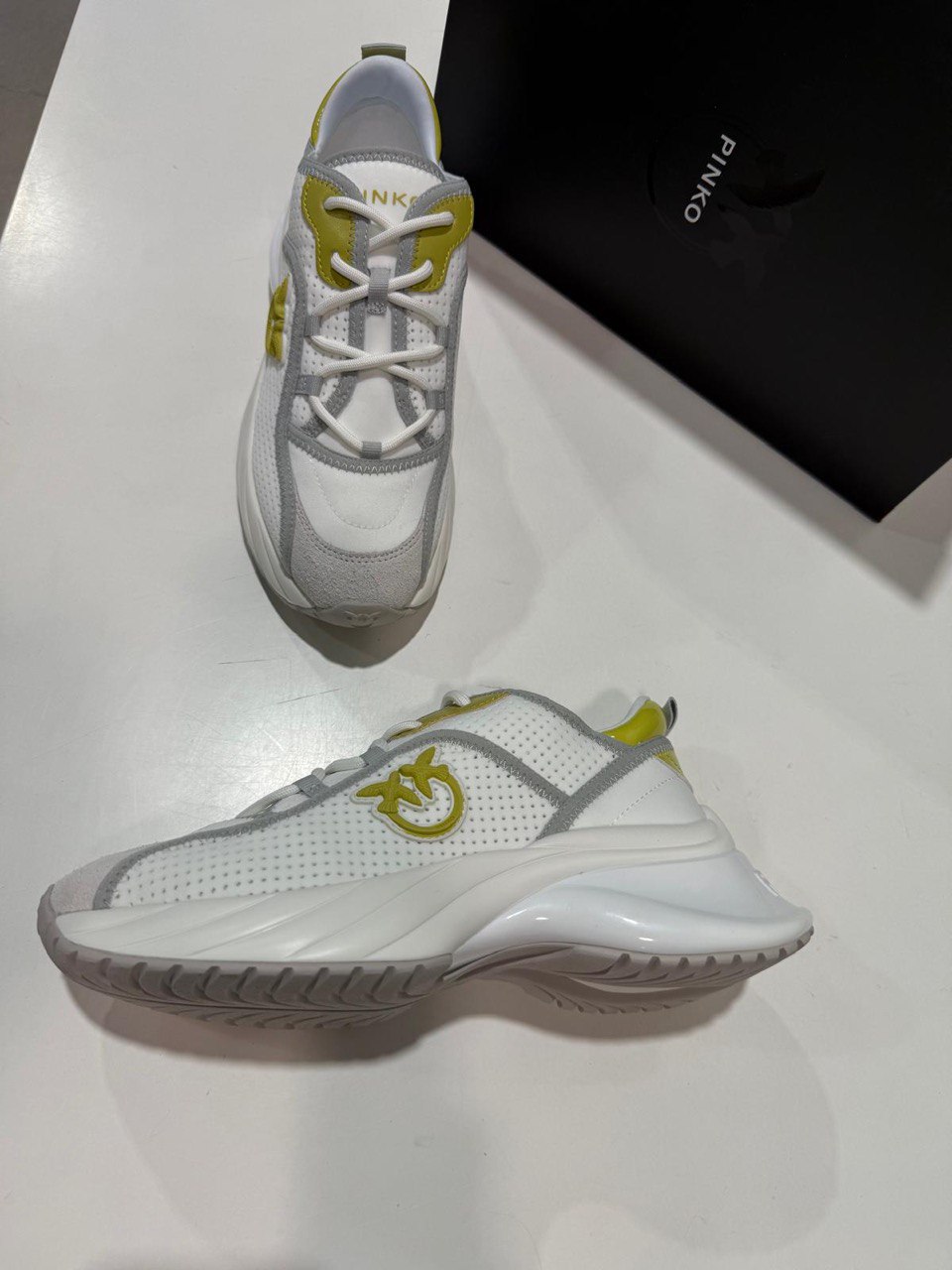 Фото Outlet