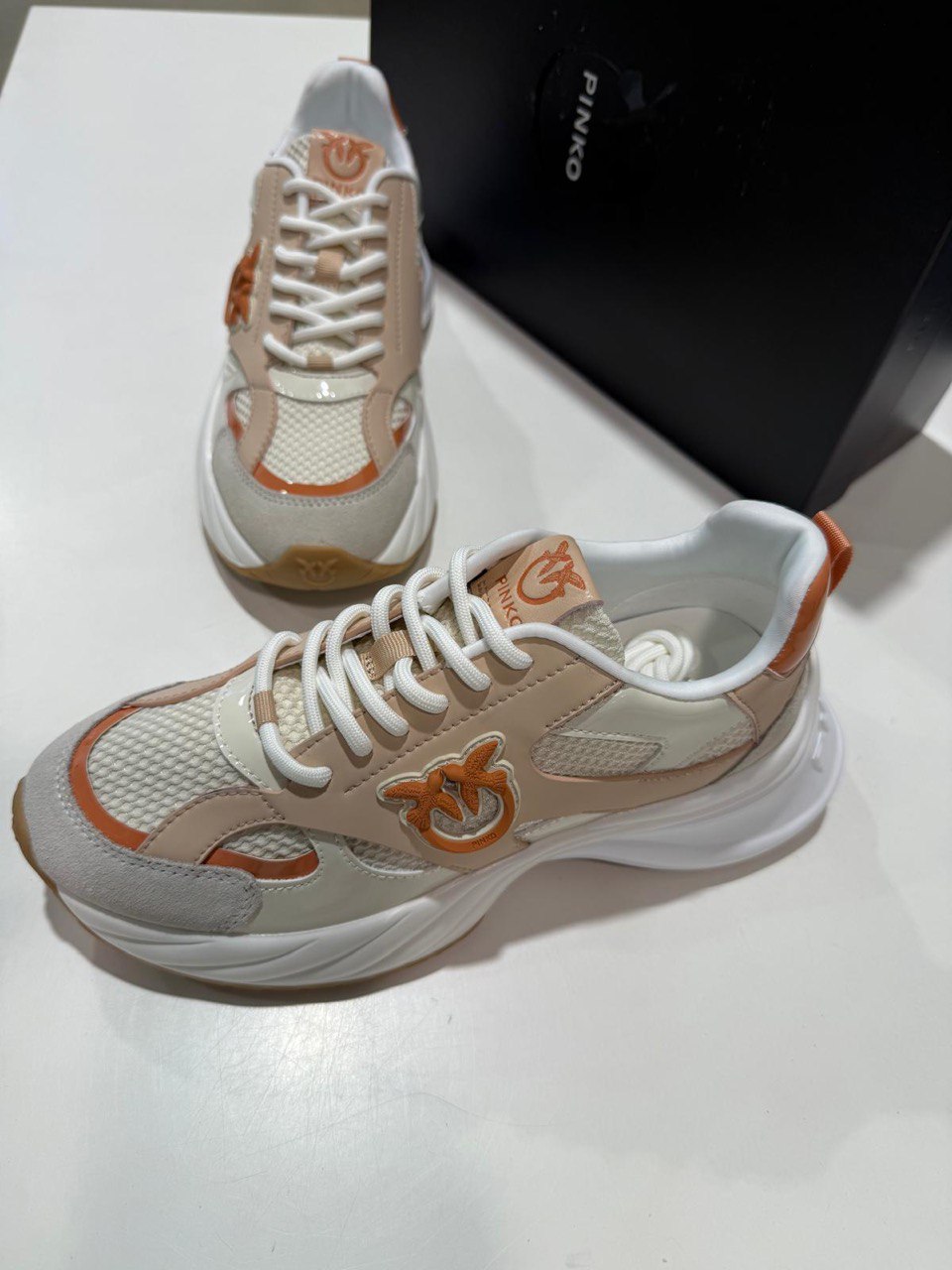 Фото Outlet
