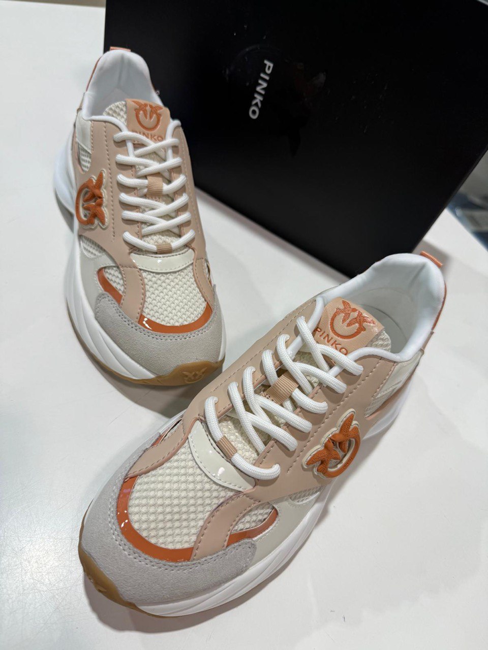 Фото Outlet