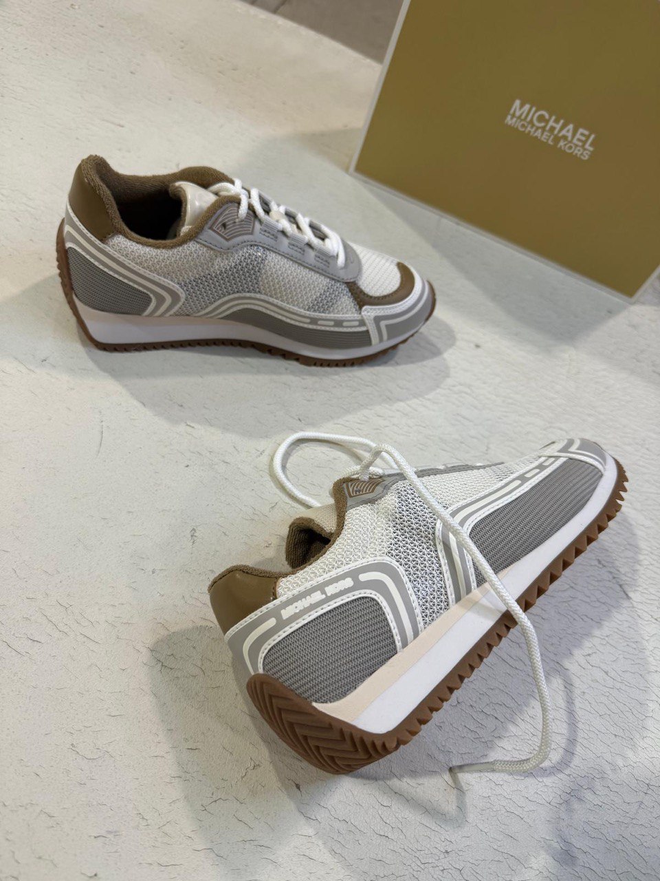 Фото Outlet