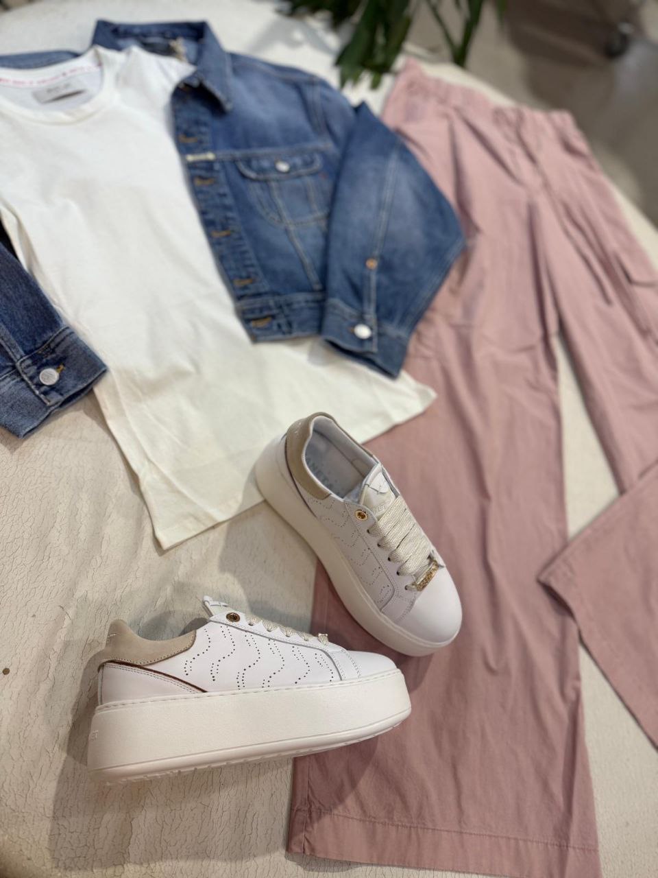 Фото Outlet