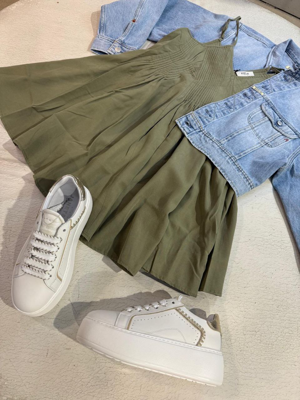 Фото Outlet