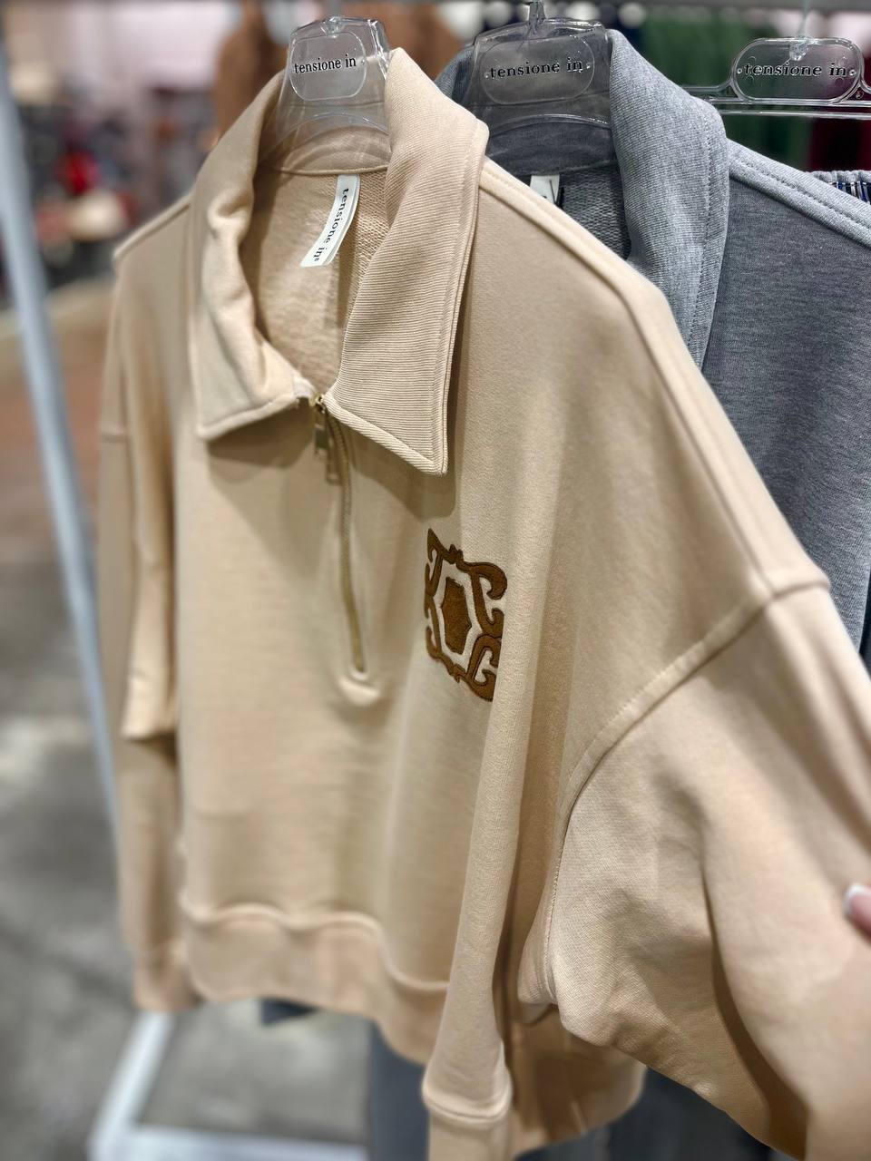 Фото Tensione in