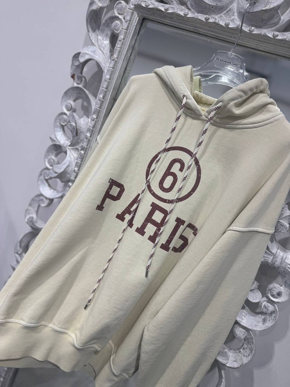 Фото Tensione in