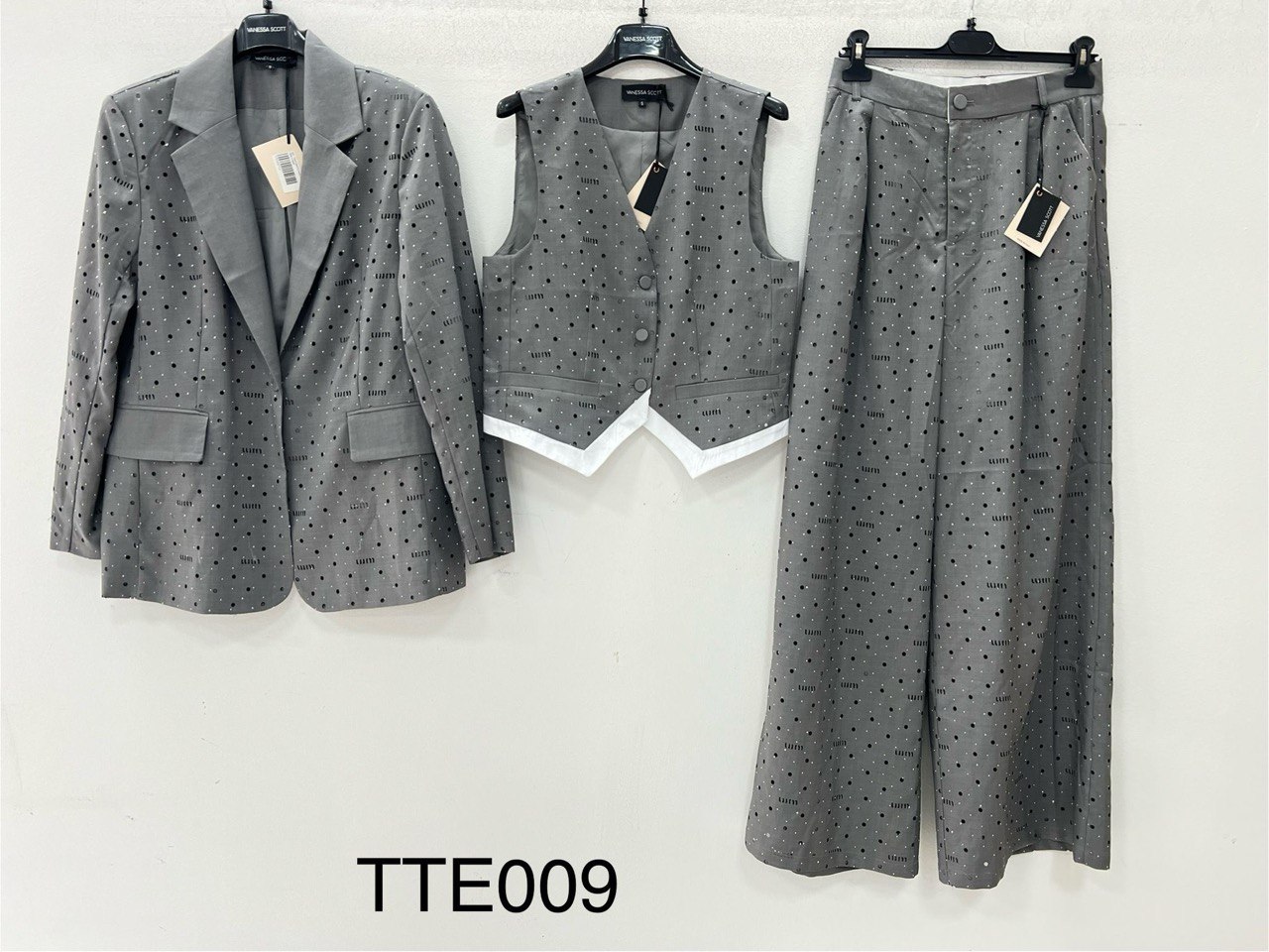 Фото Vanessa Scott