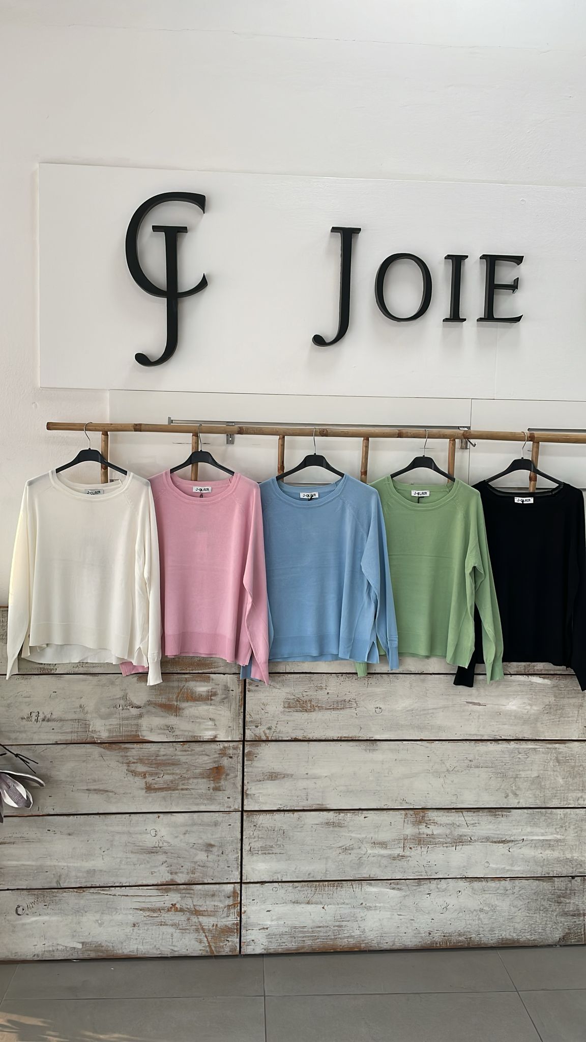 Фото Joie Clair (J-Clair)