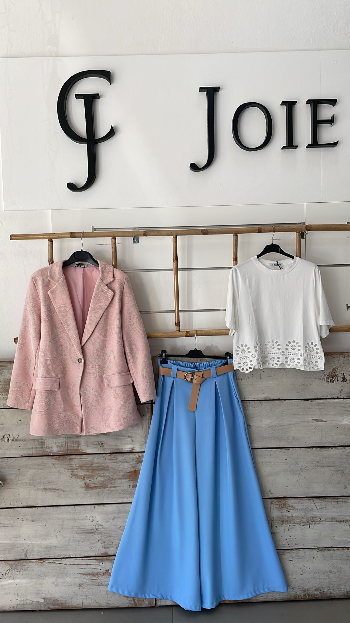 Фото Joie Clair (J-Clair)