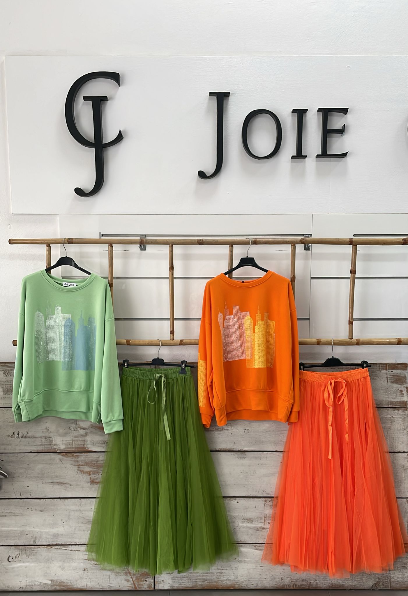 Фото Joie Clair (J-Clair)