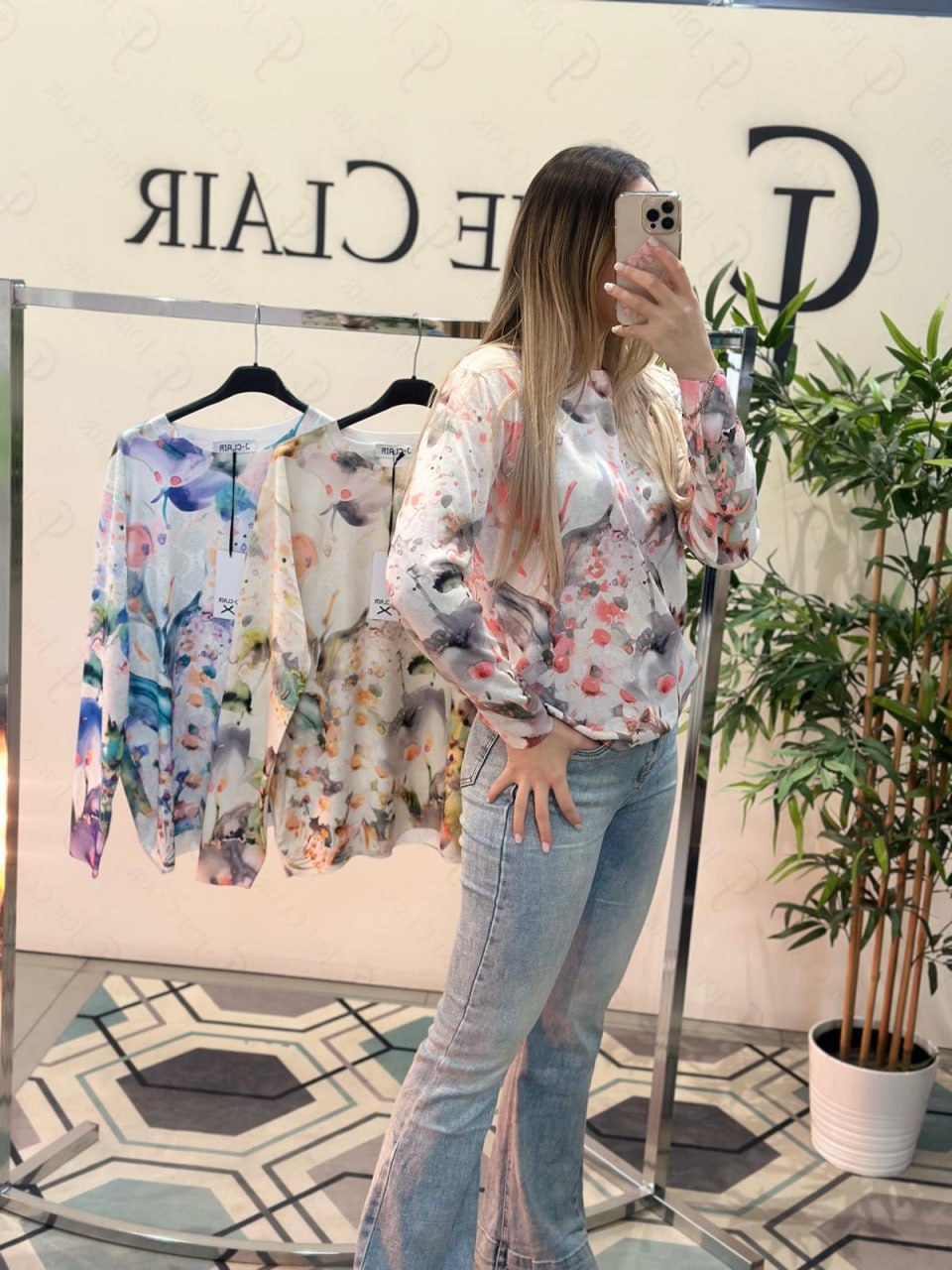 Фото Joie Clair (J-Clair)