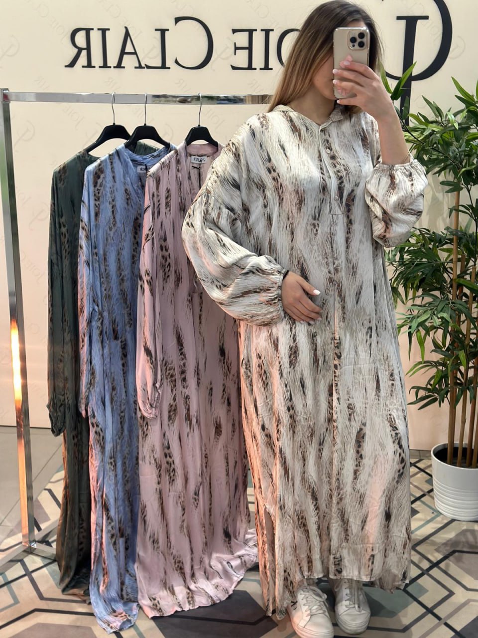 Фото Joie Clair (J-Clair)