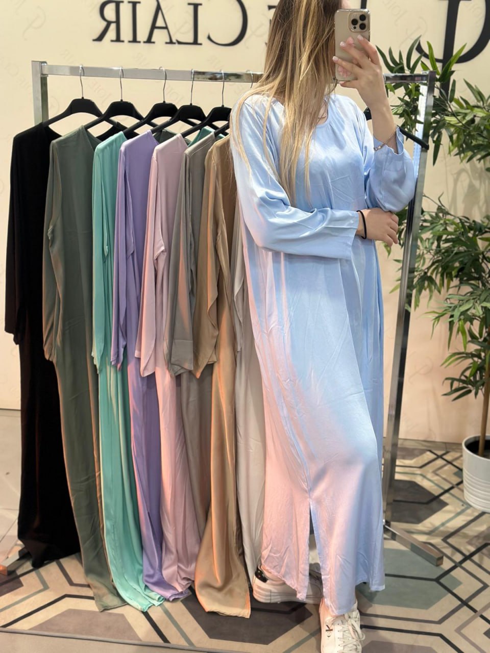 Фото Joie Clair (J-Clair)