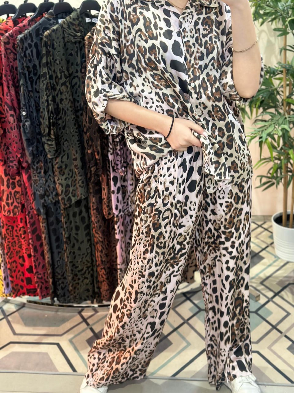 Фото Joie Clair (J-Clair)