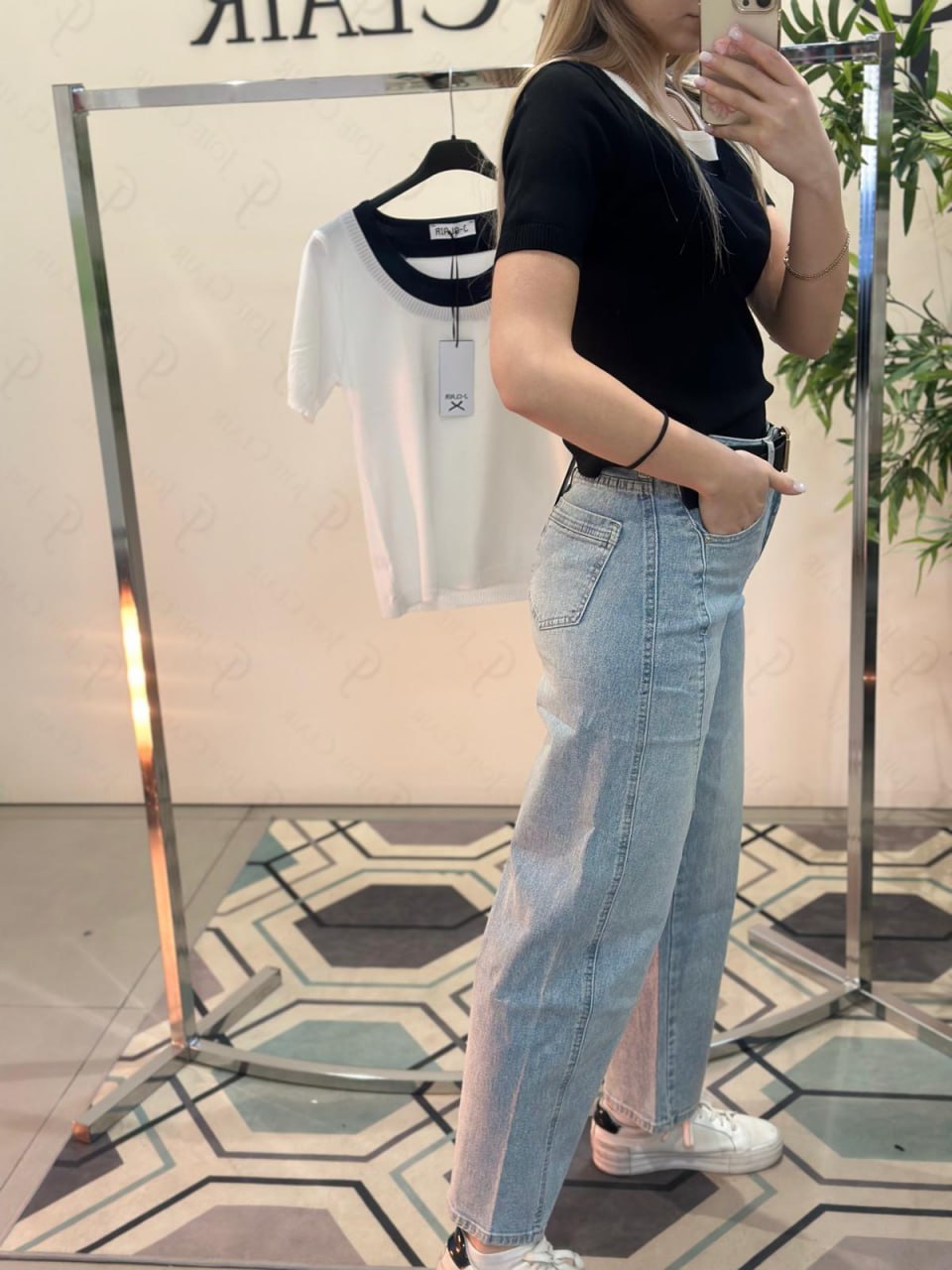 Фото Joie Clair (J-Clair)