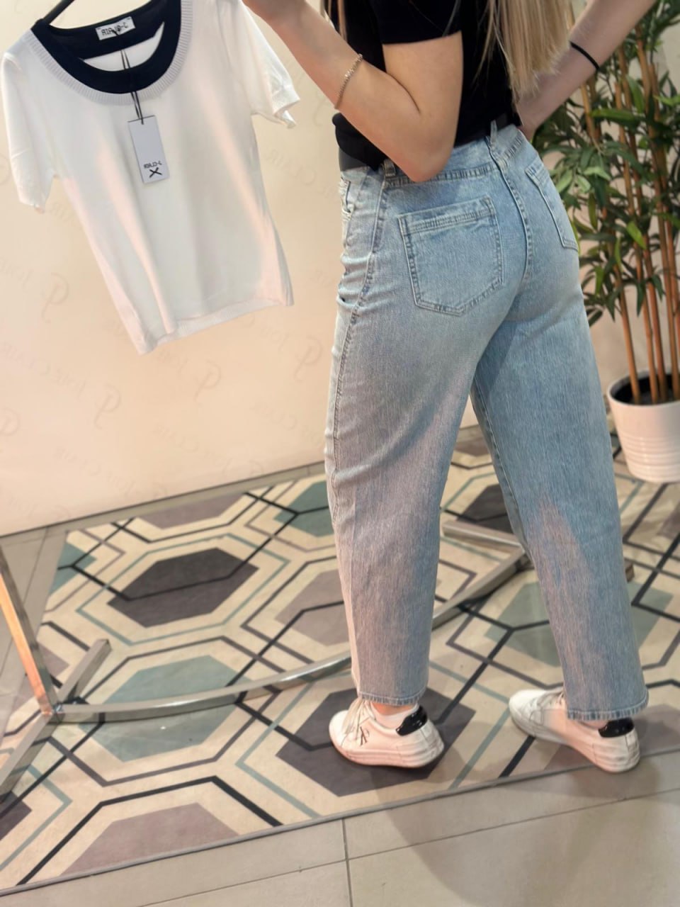 Фото Joie Clair (J-Clair)