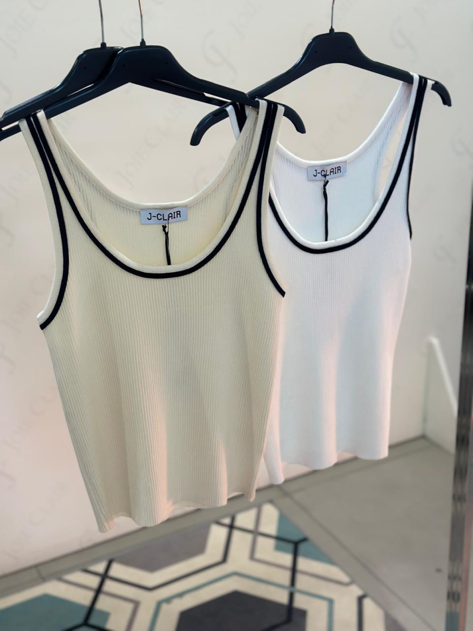 Фото Joie Clair (J-Clair)