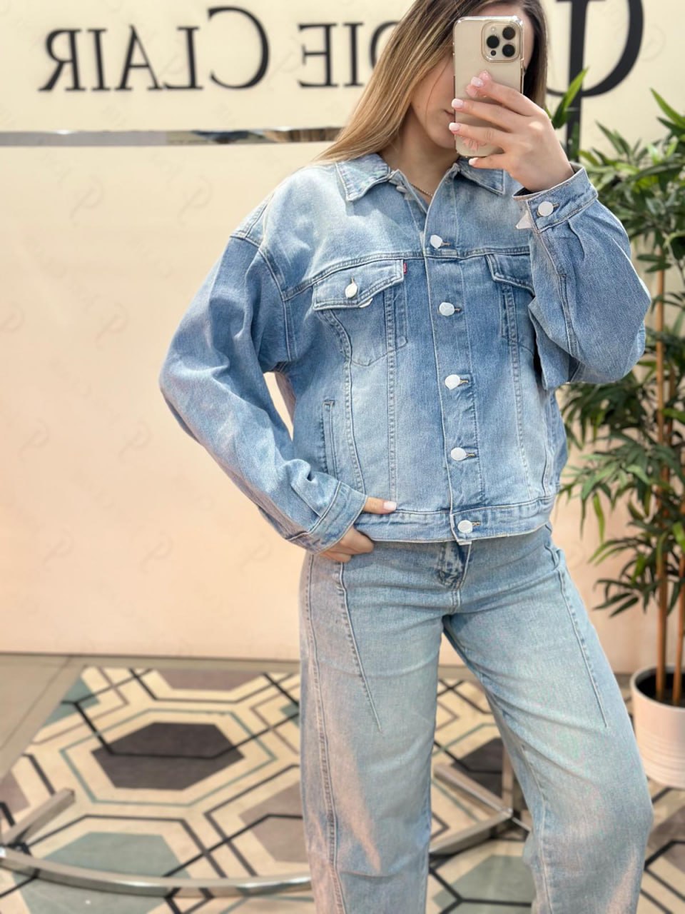 Фото Joie Clair (J-Clair)