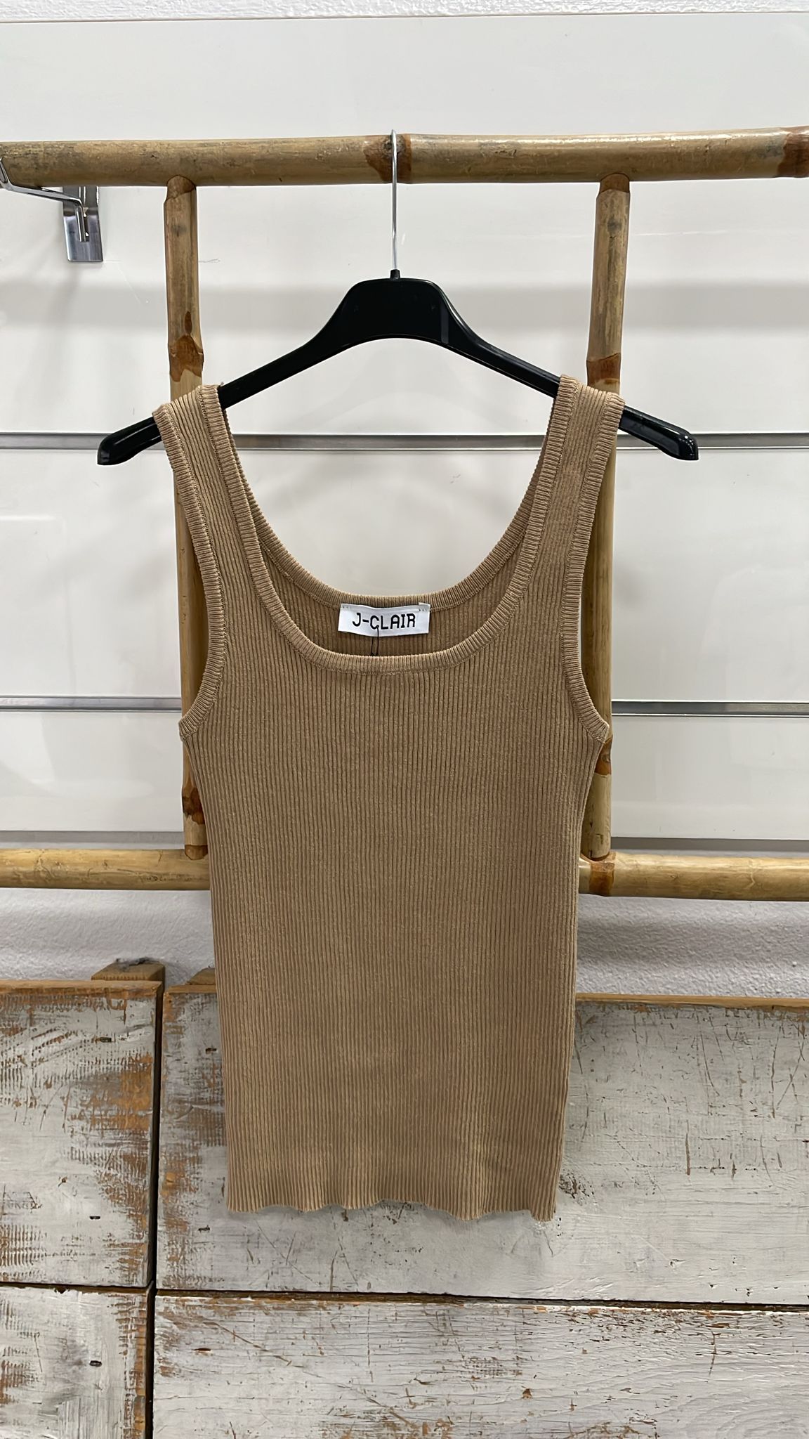 Фото Joie Clair (J-Clair)