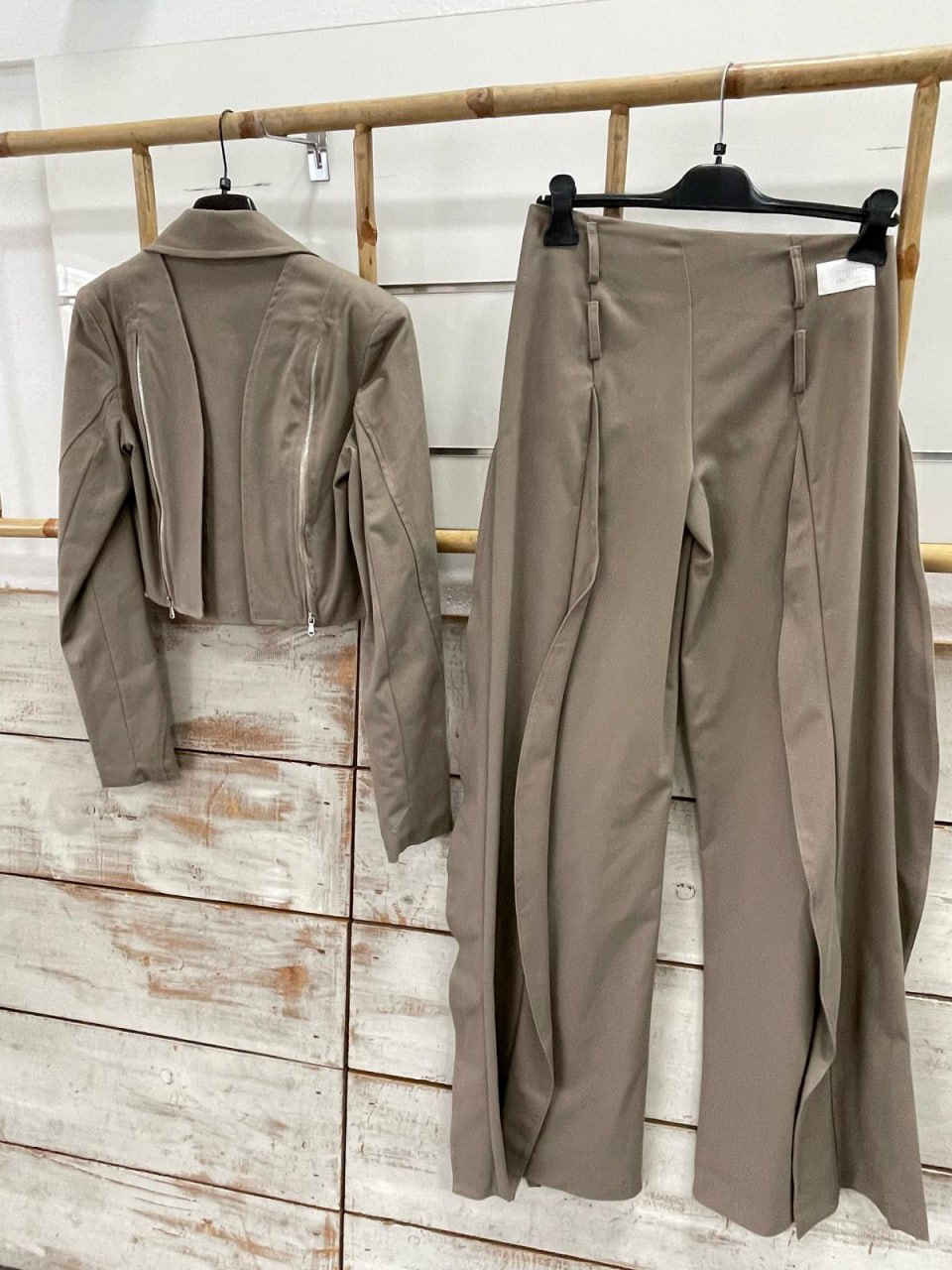 Фото Joie Clair (J-Clair)