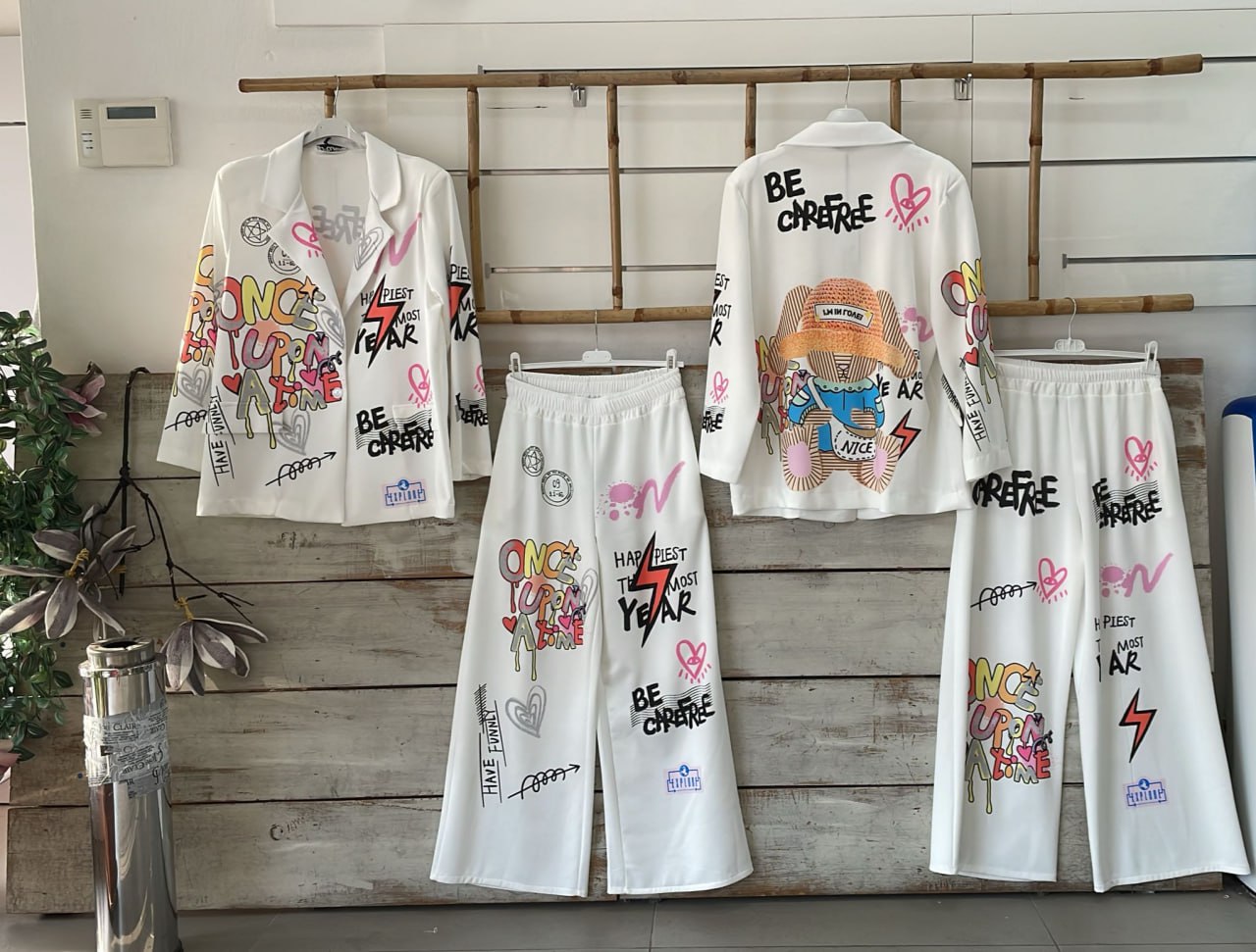 Фото Joie Clair (J-Clair)