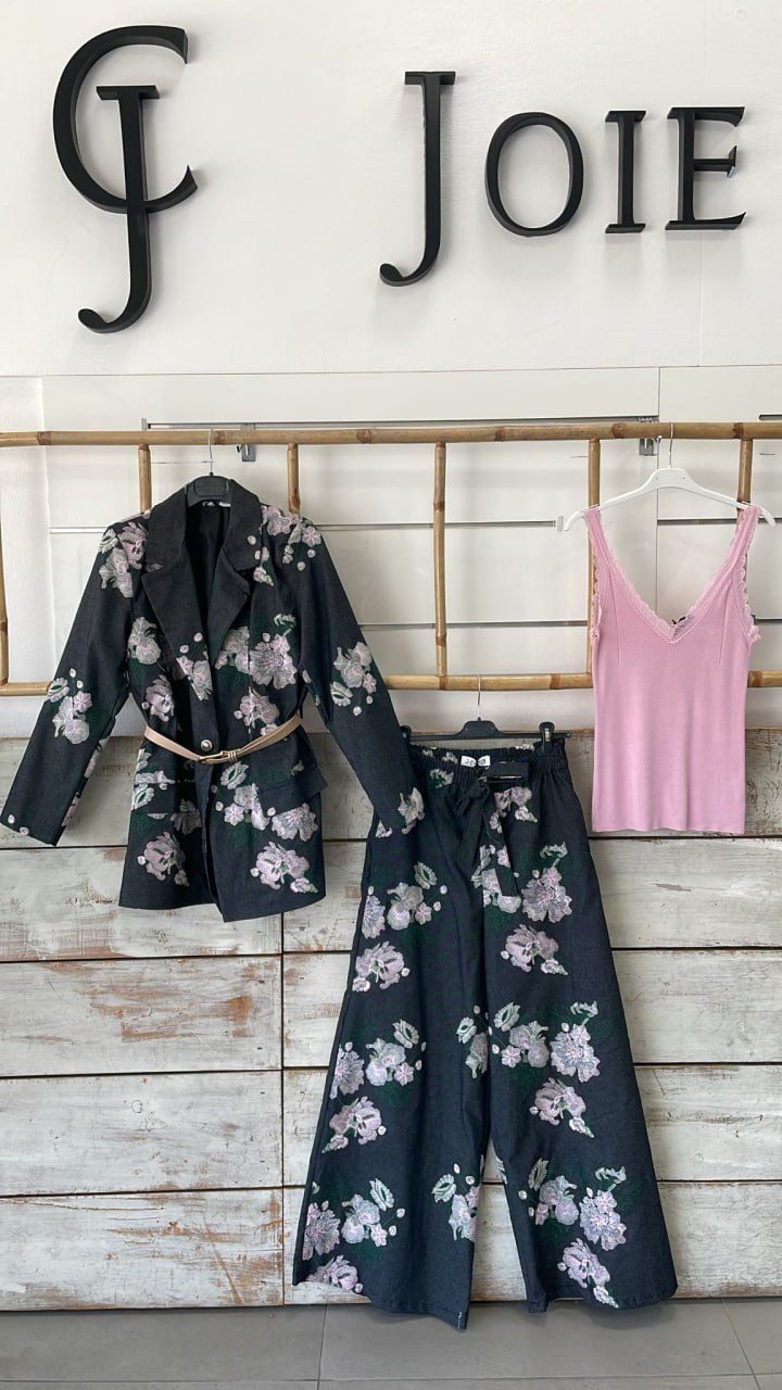 Фото Joie Clair (J-Clair)