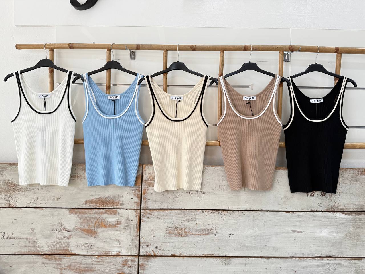 Фото Joie Clair (J-Clair)