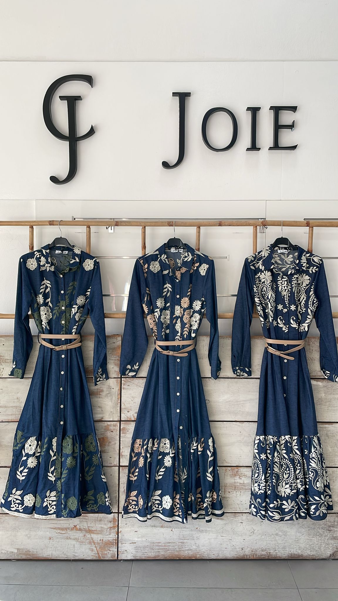 Фото Joie Clair (J-Clair)