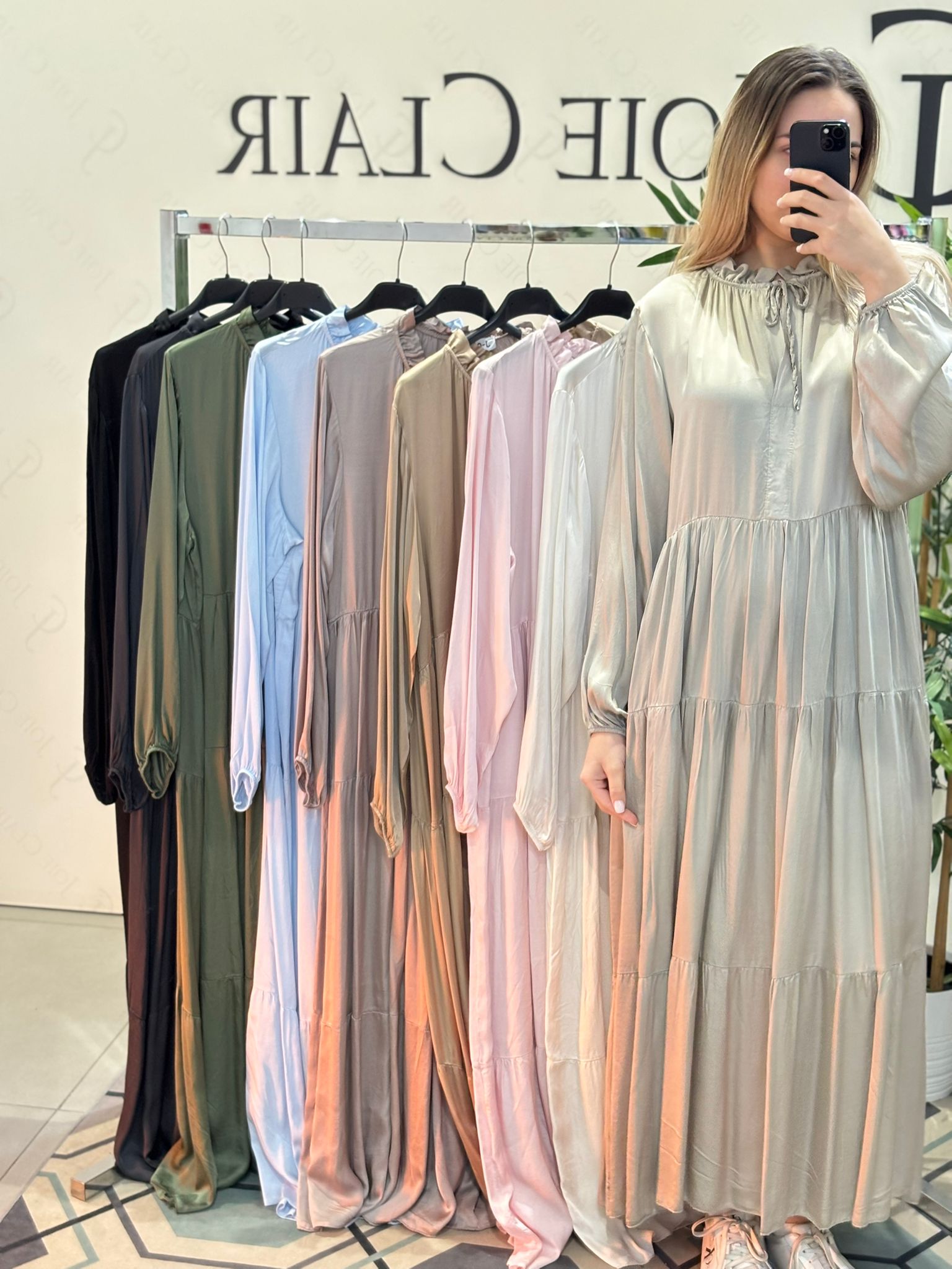 Фото Joie Clair (J-Clair)