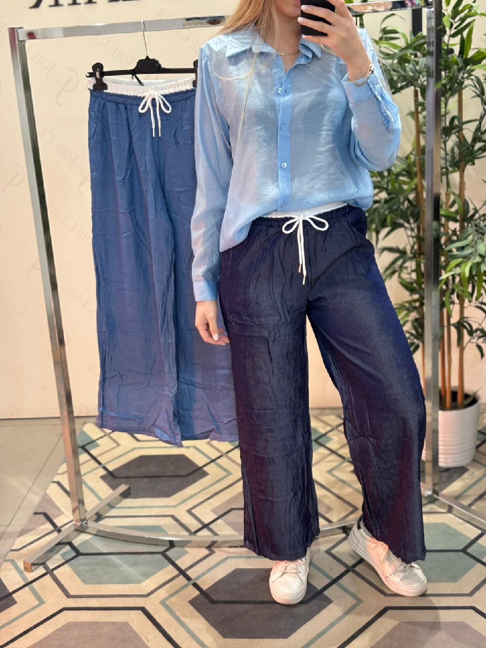 Фото Joie Clair (J-Clair)