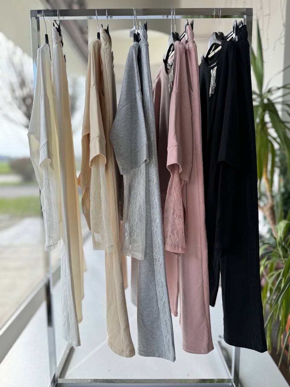 Фото Joie Clair (J-Clair)