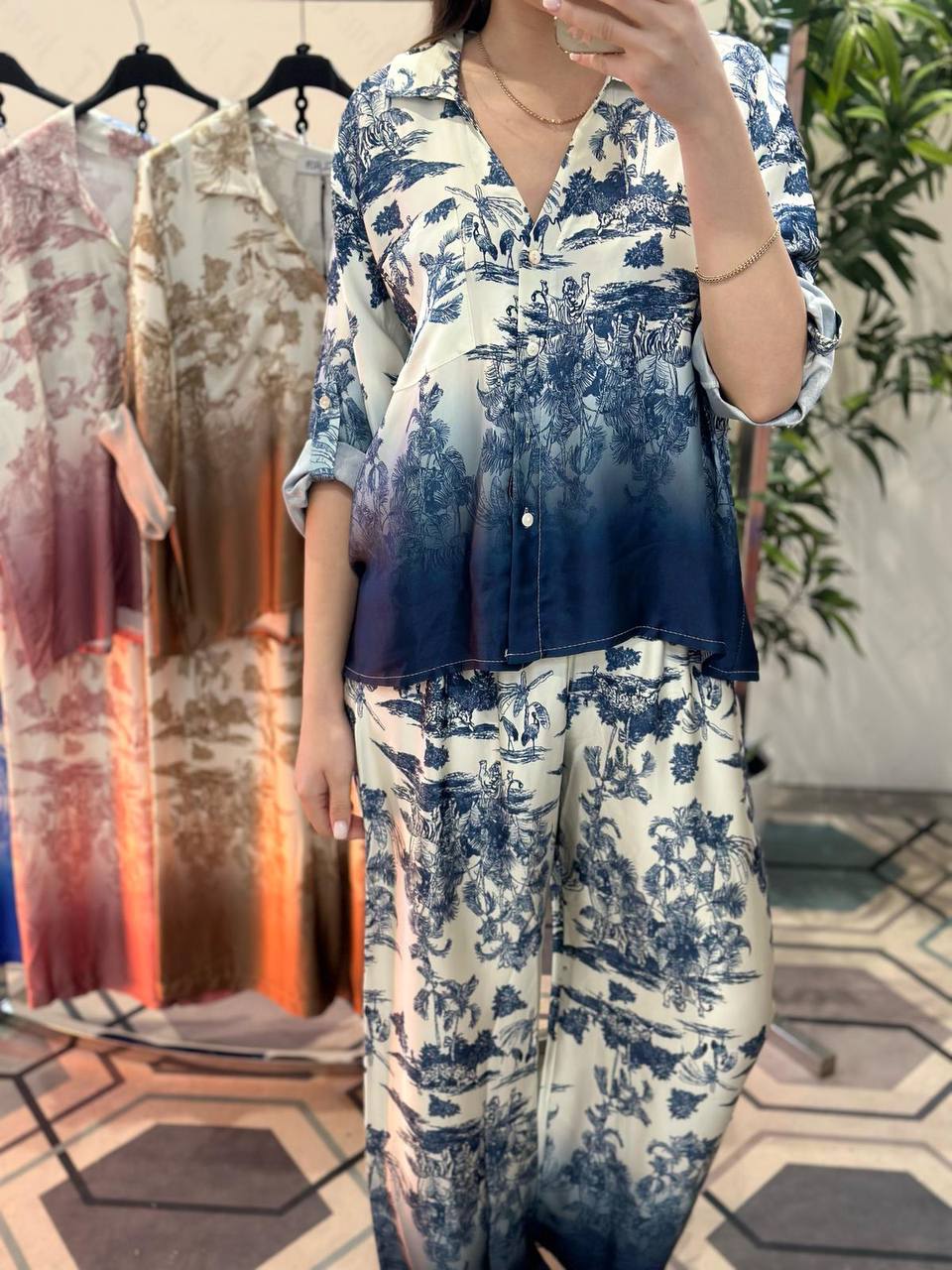 Фото Joie Clair (J-Clair)