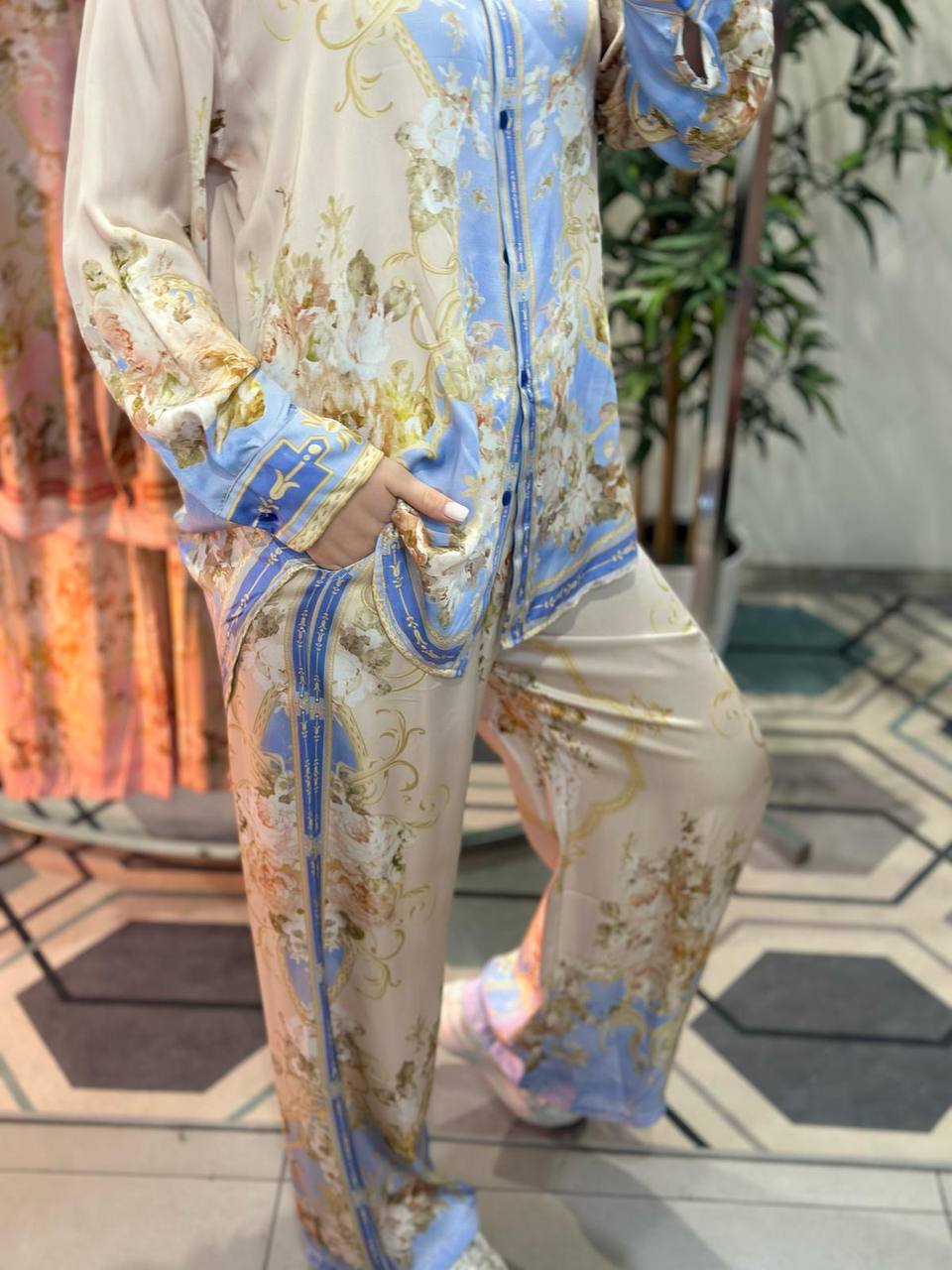 Фото Joie Clair (J-Clair)