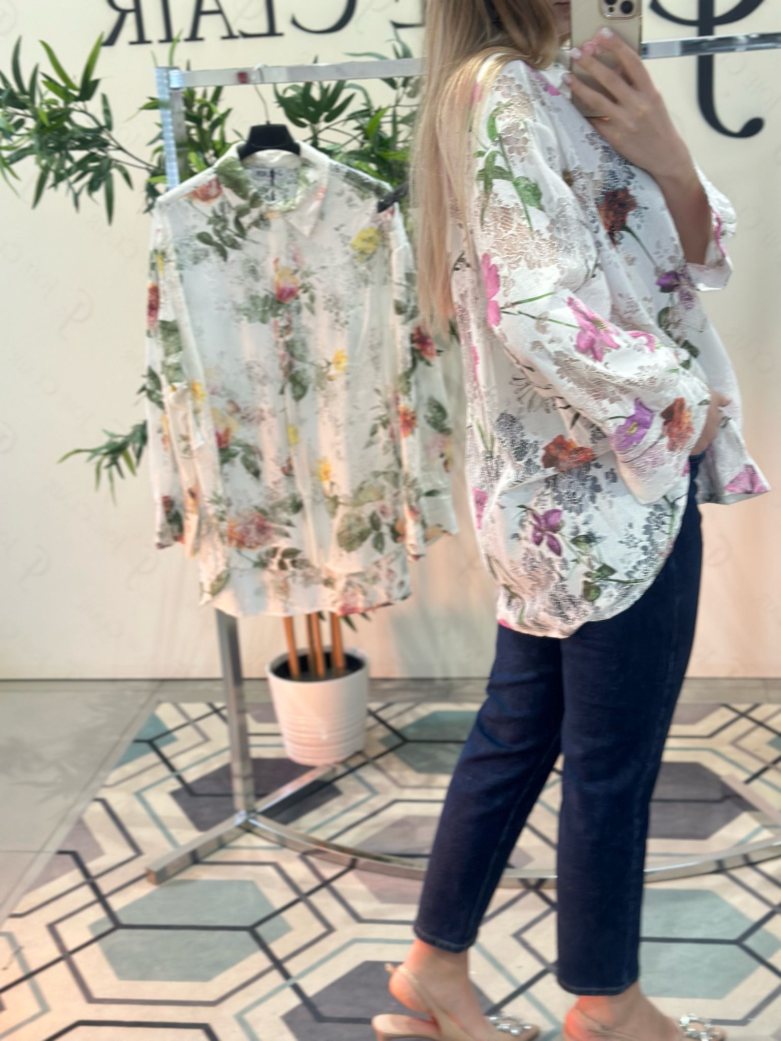 Фото Joie Clair (J-Clair)