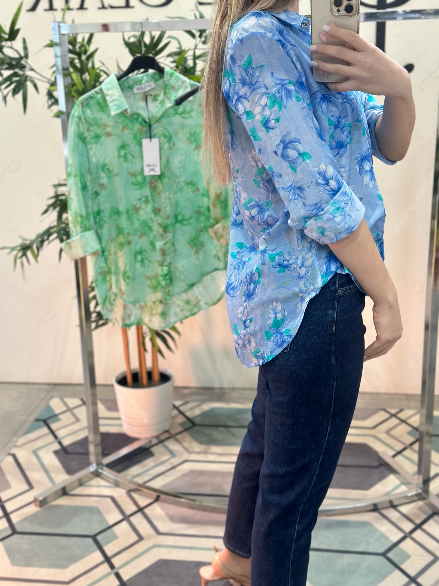 Фото Joie Clair (J-Clair)