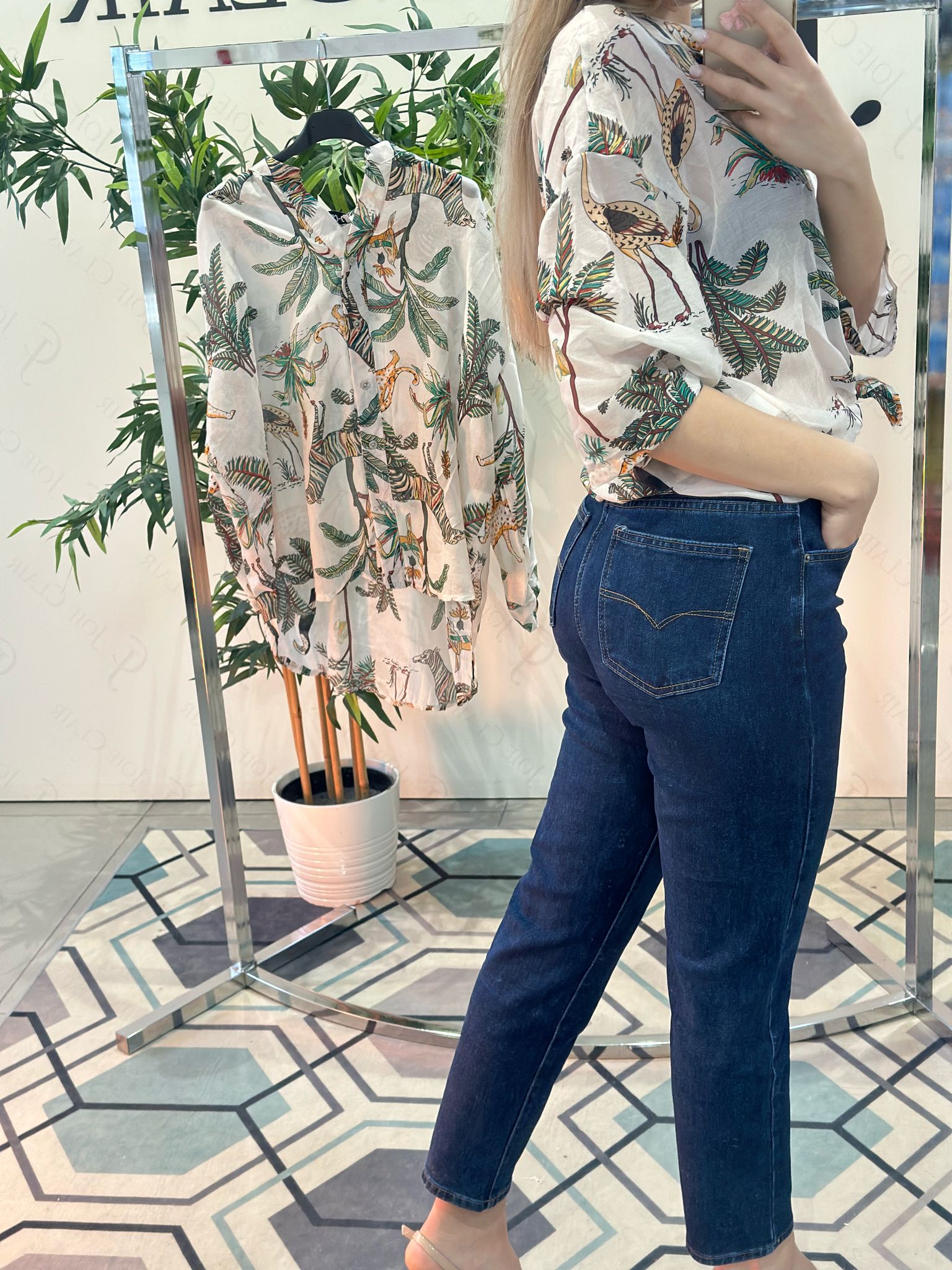 Фото Joie Clair (J-Clair)