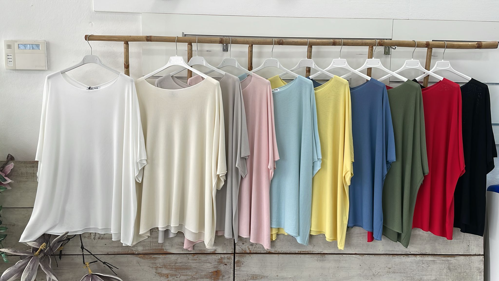 Фото Joie Clair (J-Clair)