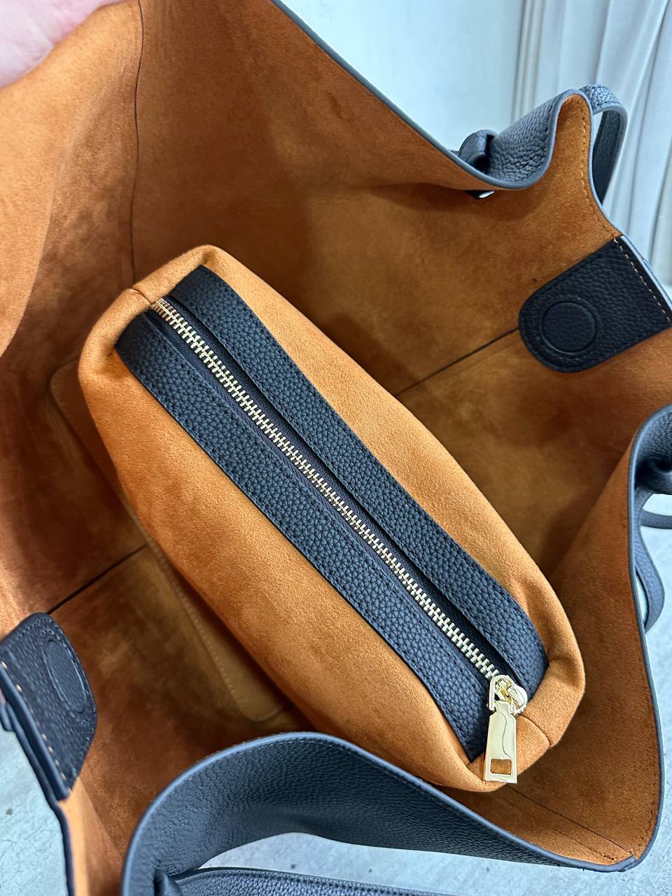 Фото Leather Country