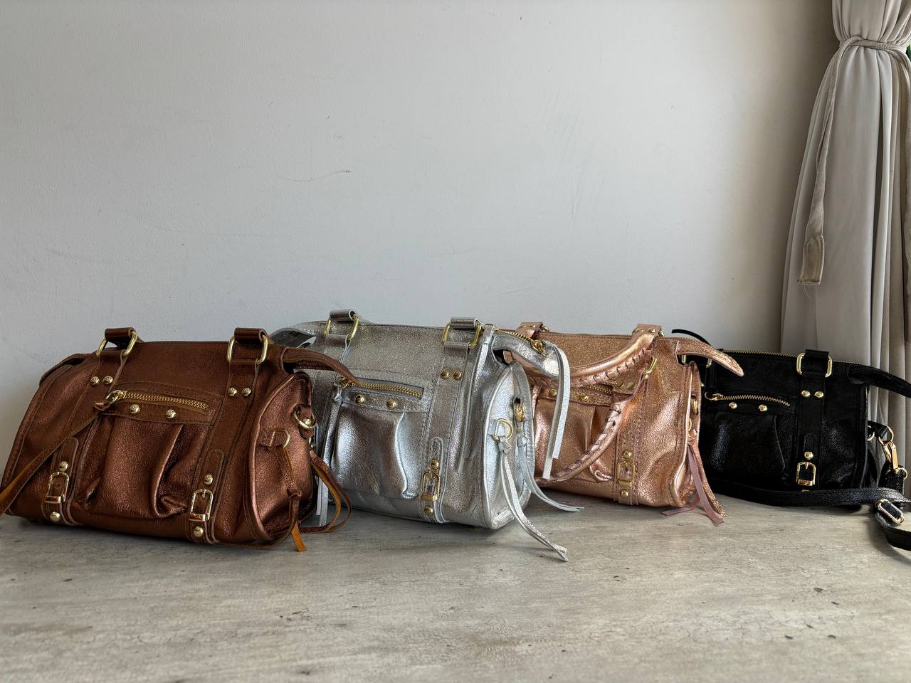 Фото Leather Country