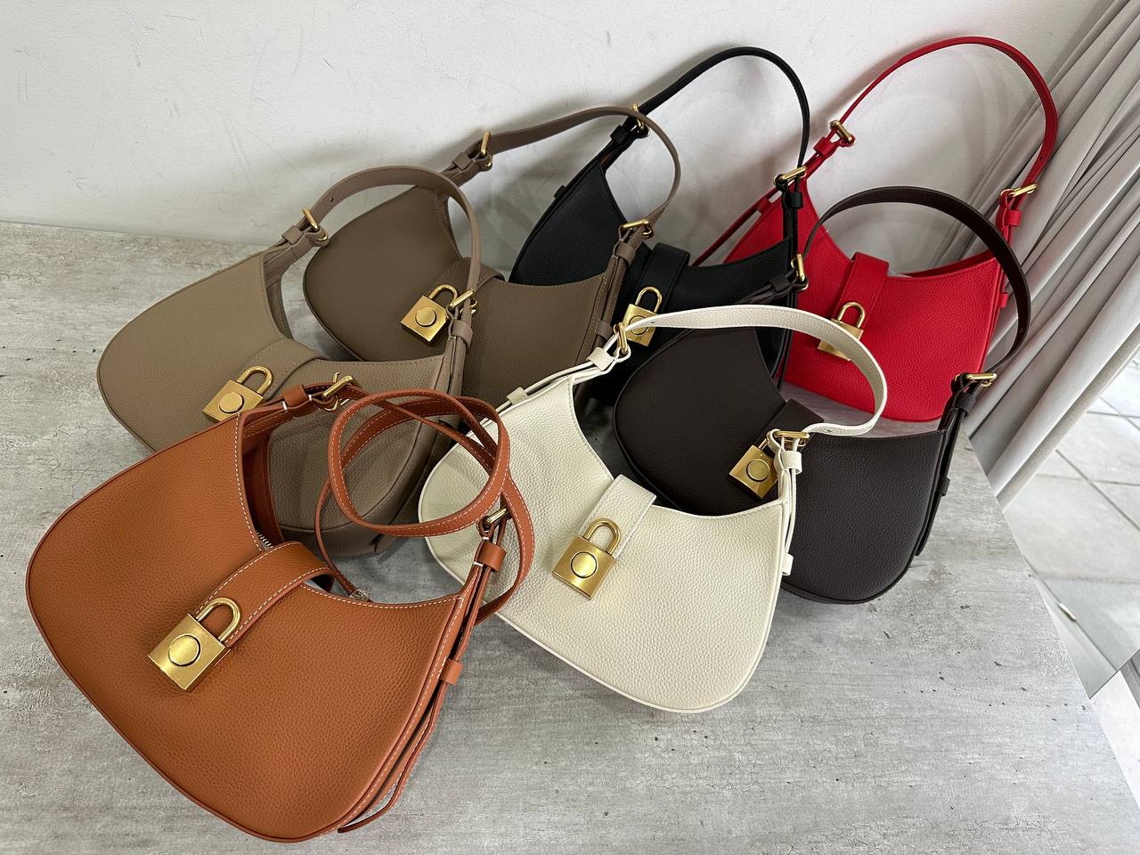 Фото Leather Country