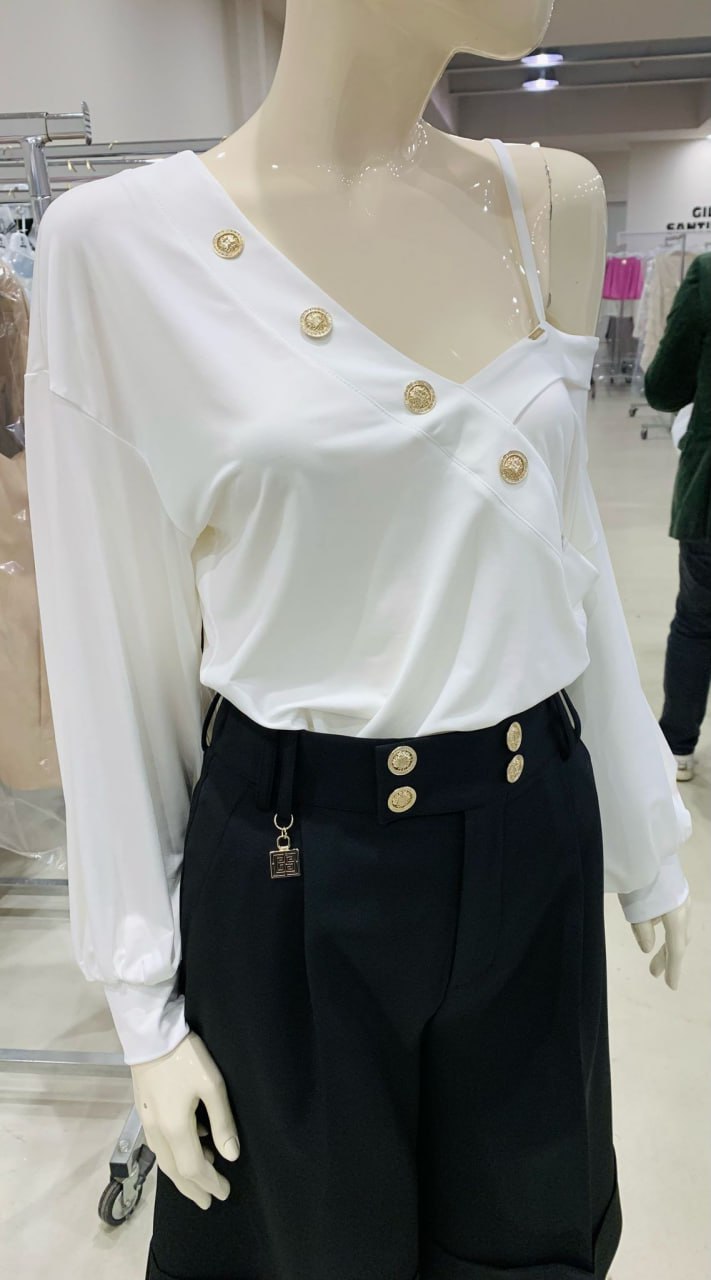 Фото Gil Santucci