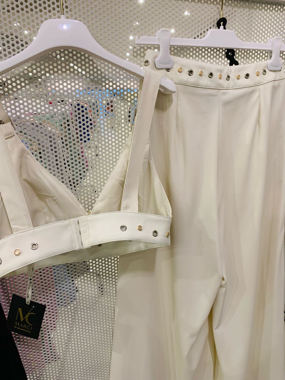 Фото Gil Santucci