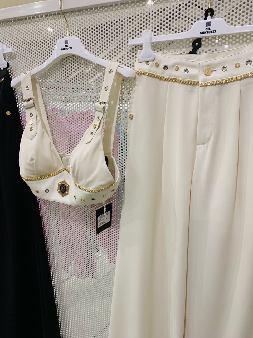 Фото Gil Santucci