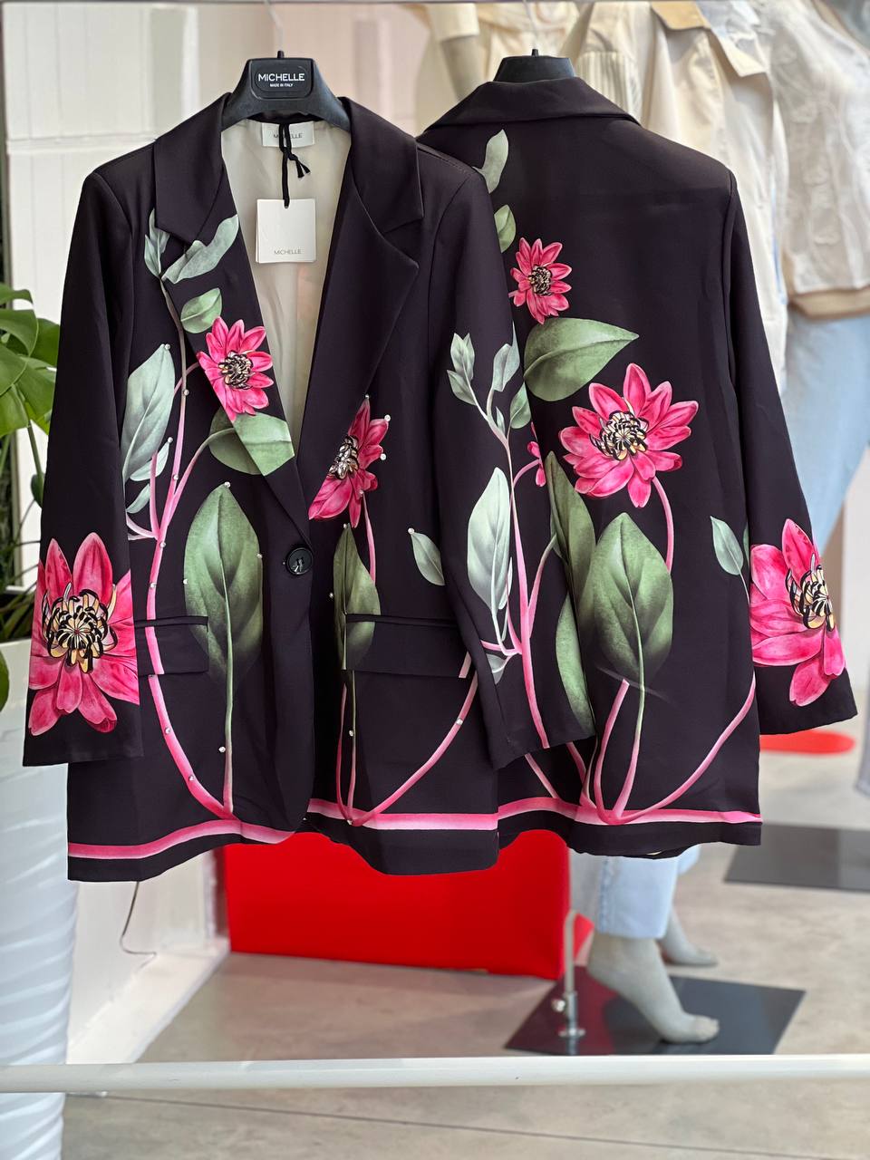 Фото Amelie Follies (Michelle)