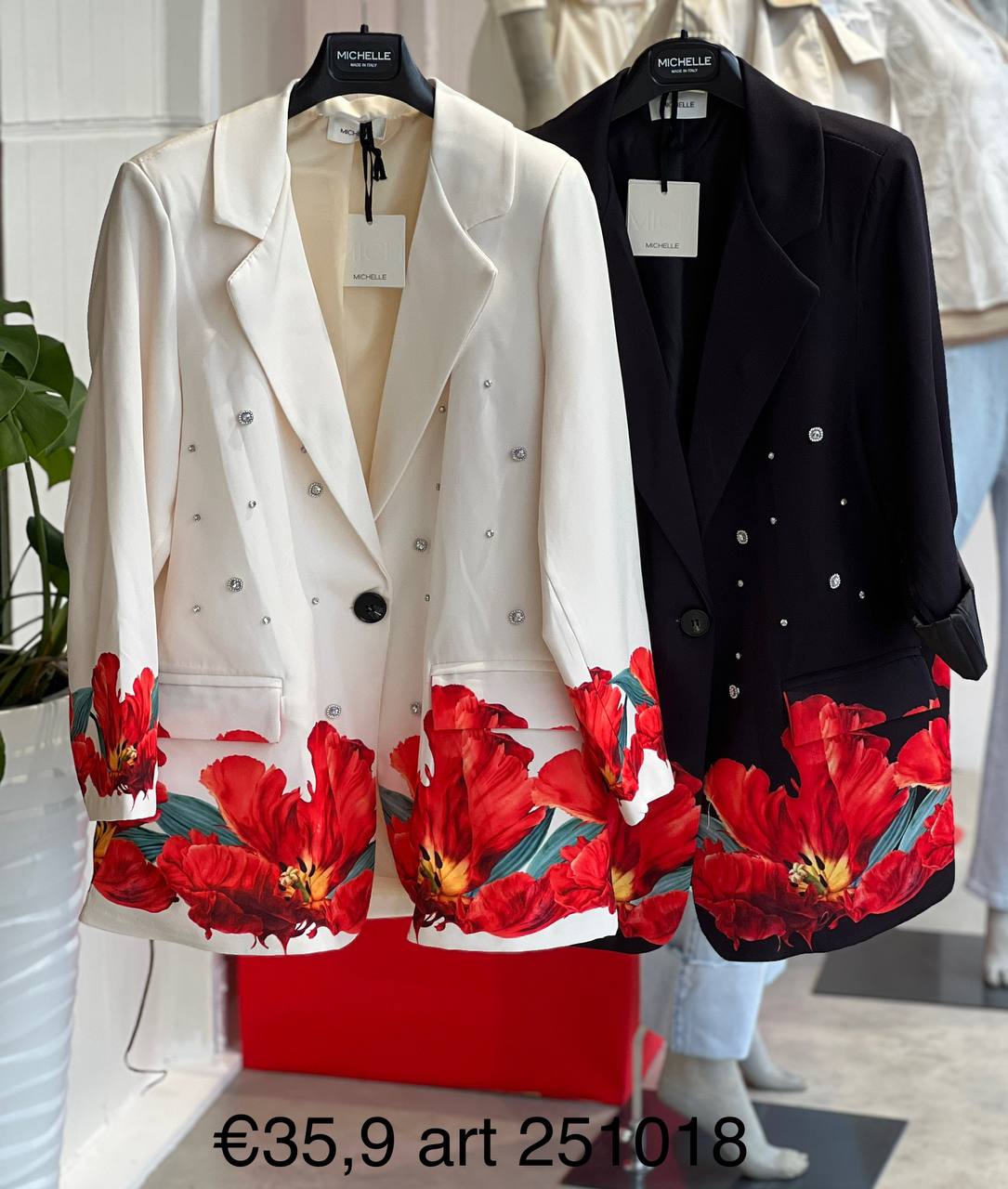 Фото Amelie Follies (Michelle)