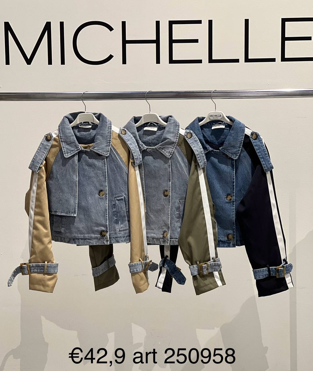 Фото Amelie Follies (Michelle)