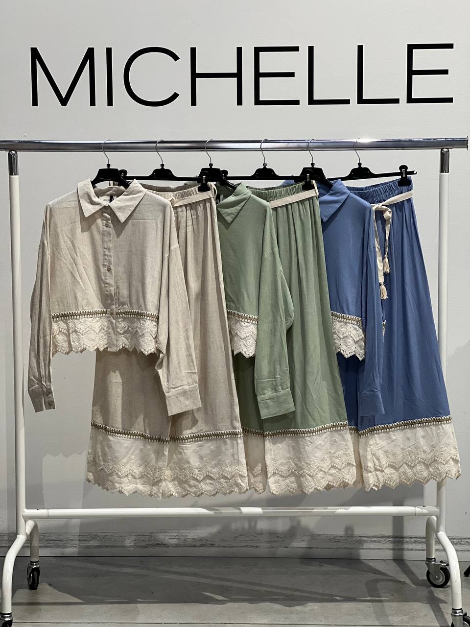 Фото Amelie Follies (Michelle)